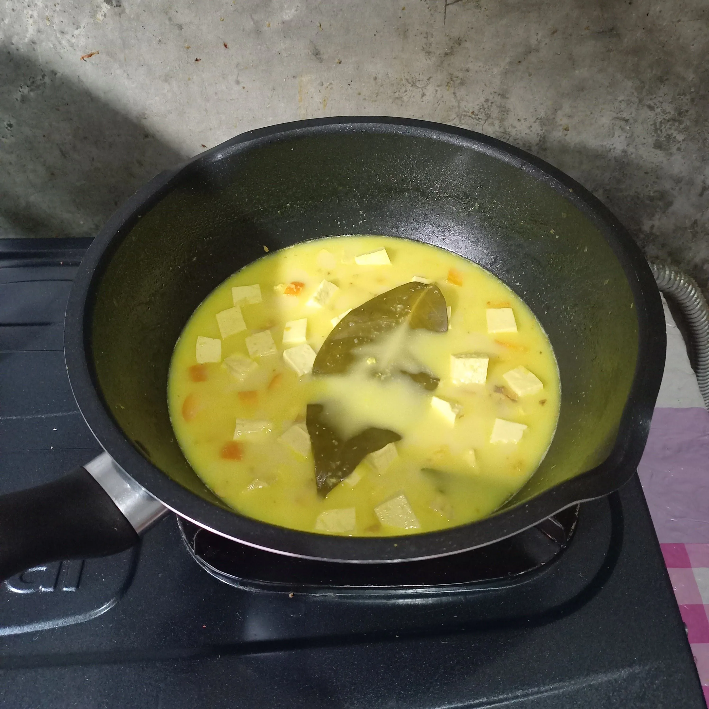 Step 6 Ayam Tahu Wortel Kuah Santan