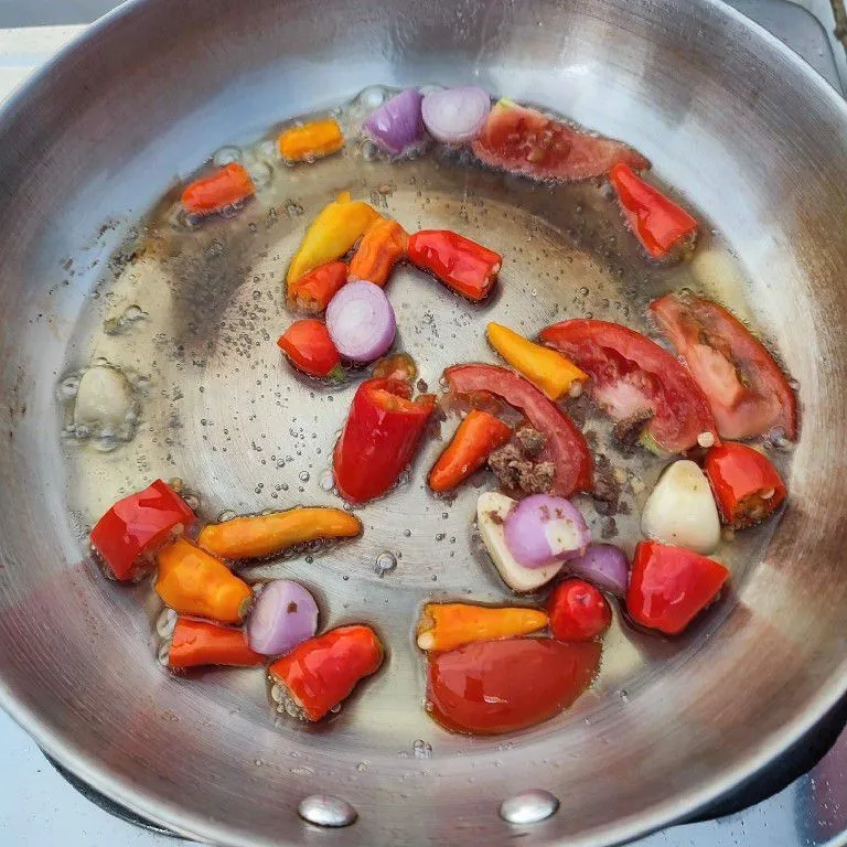 Step 4 Ayam Goreng Gurih Sambal Terasi