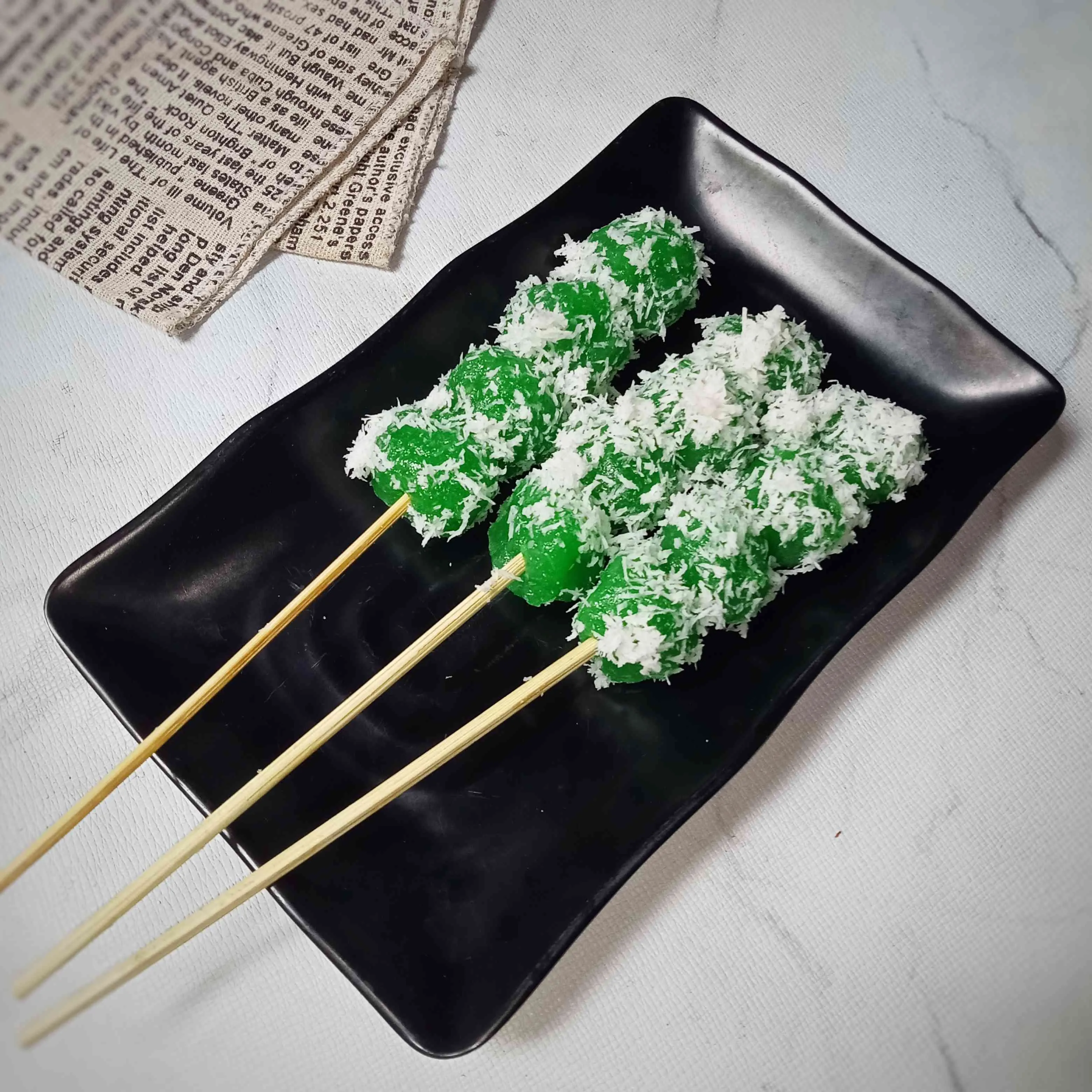 Sate Ongol-ongol Singkong Pandan