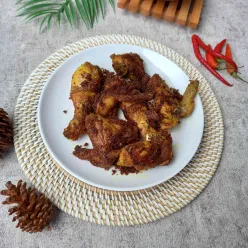 Ayam goreng lengkuas