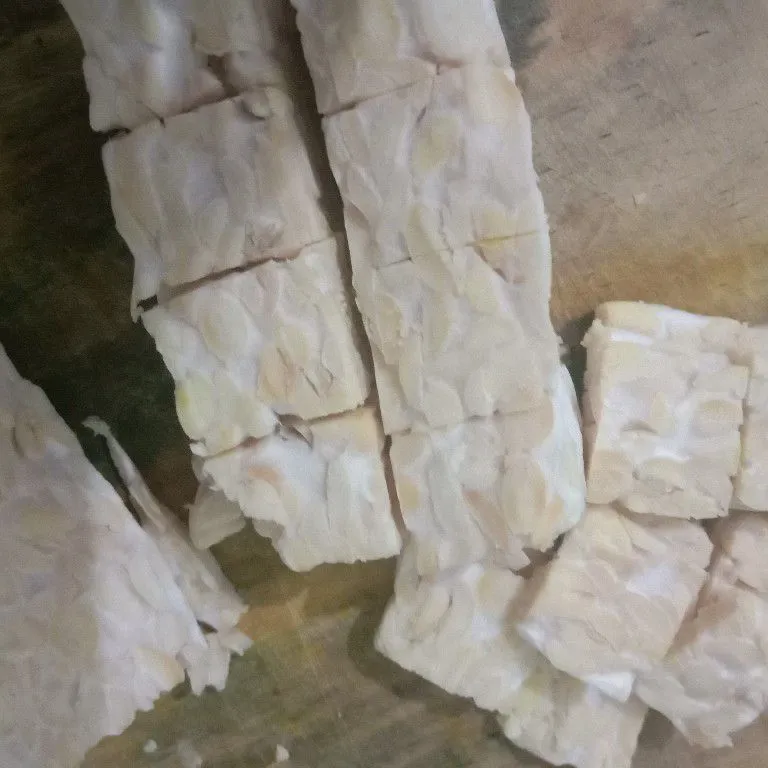 Step 1 Kering Tempe dan Kacang Pedas