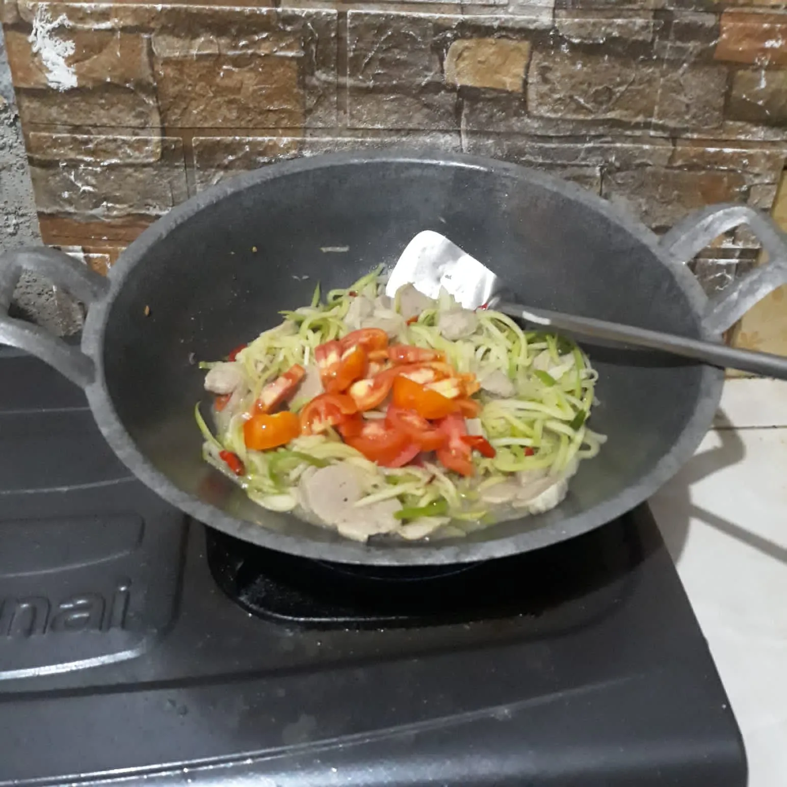 Step 5 Tumis Bakso Labu Siam