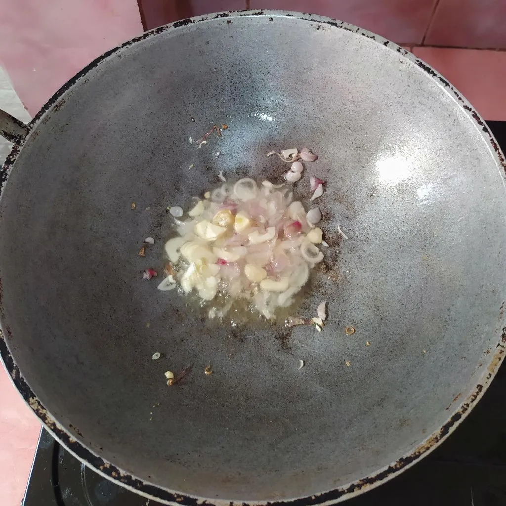 Step 2 Tumis Bayam Tempe