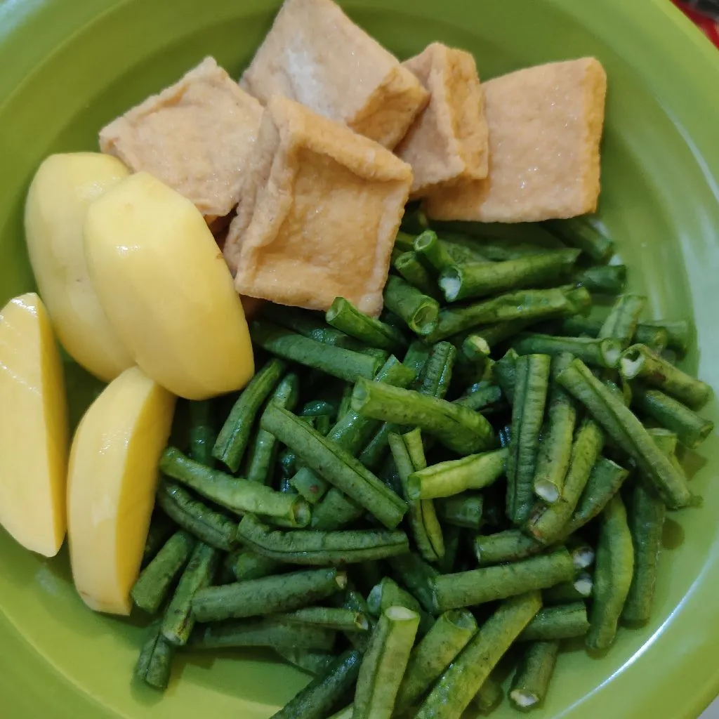 Step 1 Terik Tahu Kentang Kacang Panjang