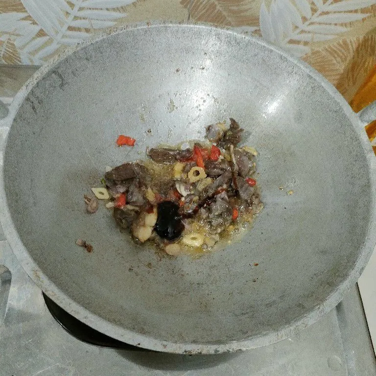 Step 5 Tumis Daging Kulit Semangka