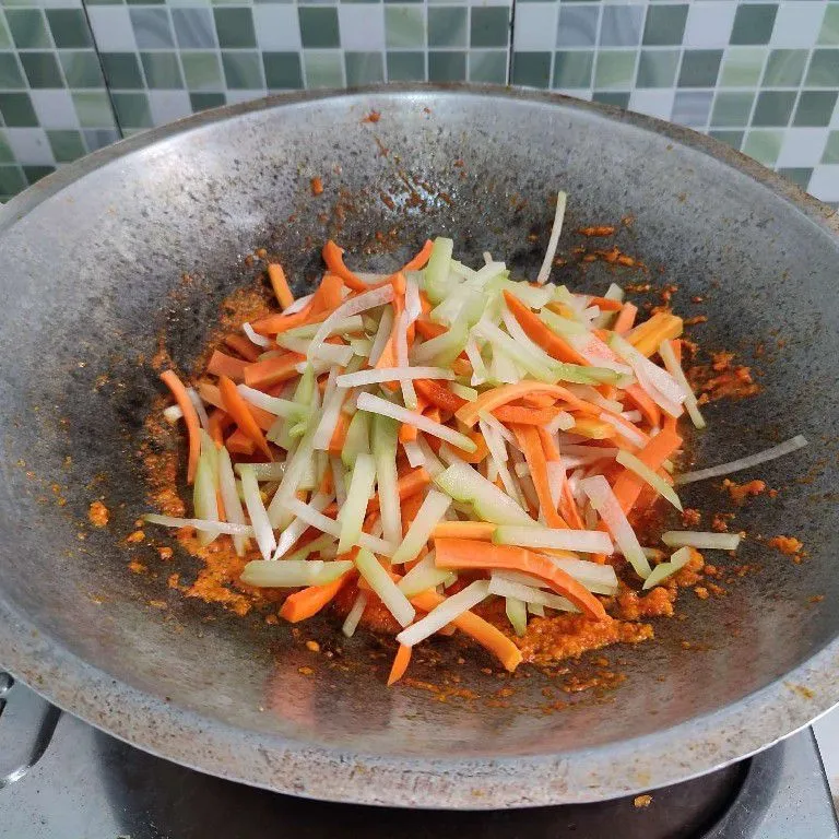 Step 4 Lodeh Labu Siam Tahu dan Wortel