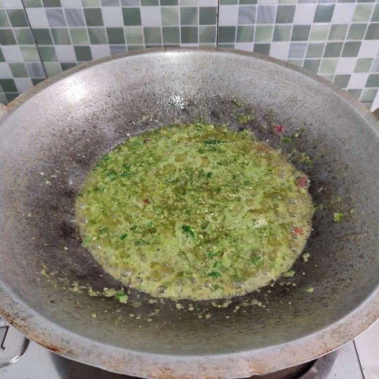 Step 5 Ayam Goreng dan Tahu Balado Ijo