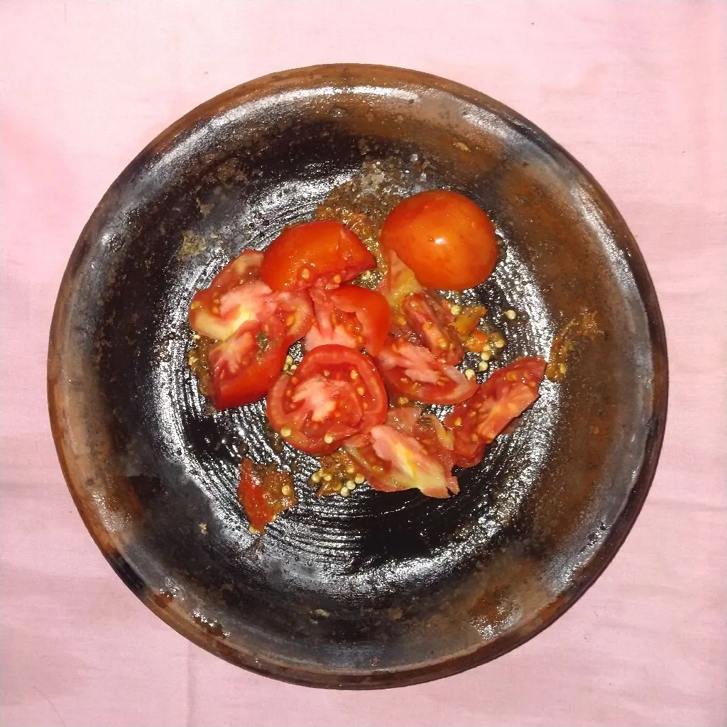 Step 4 Penyet Tahu Sambal Mentah Limau
