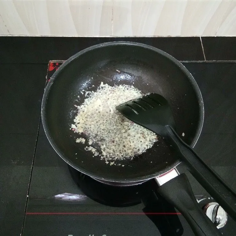 Step 2 Kwetiaw Goreng Kornet