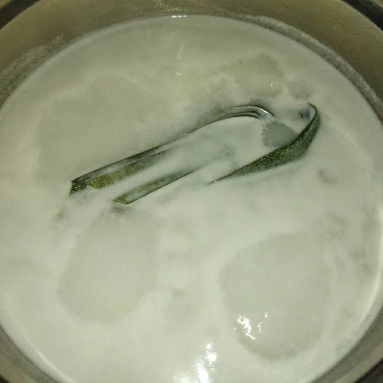 Step 2 Bubur sumsum candil ketan putih