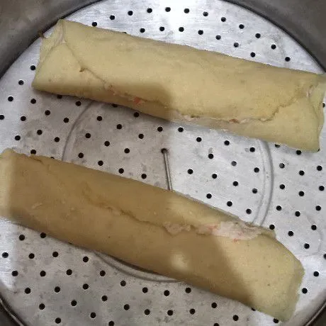 Step 9 Rolade Tahu
