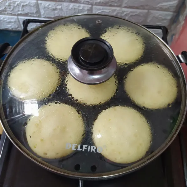 Tutup dan tunggu sampai matang.