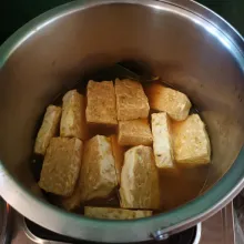 Kemudian masukan tempe. Biarkan sampai bumbu meresap.