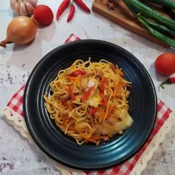 Spicy Yakisoba #MENUTANGGALTUA