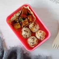 Bekal Nasi Kepal Abon+Tahu Teriyaki #MENUTANGGALTUA
