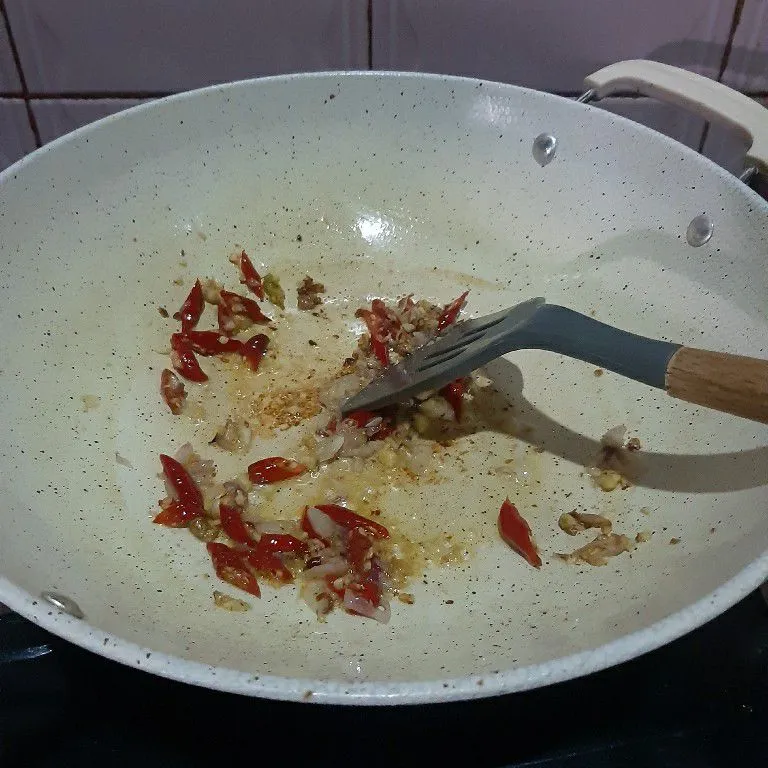 Step 3 Tempe Masak Kecap Pedas