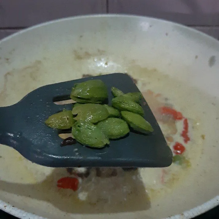 Step 5 Tempe Masak Santan