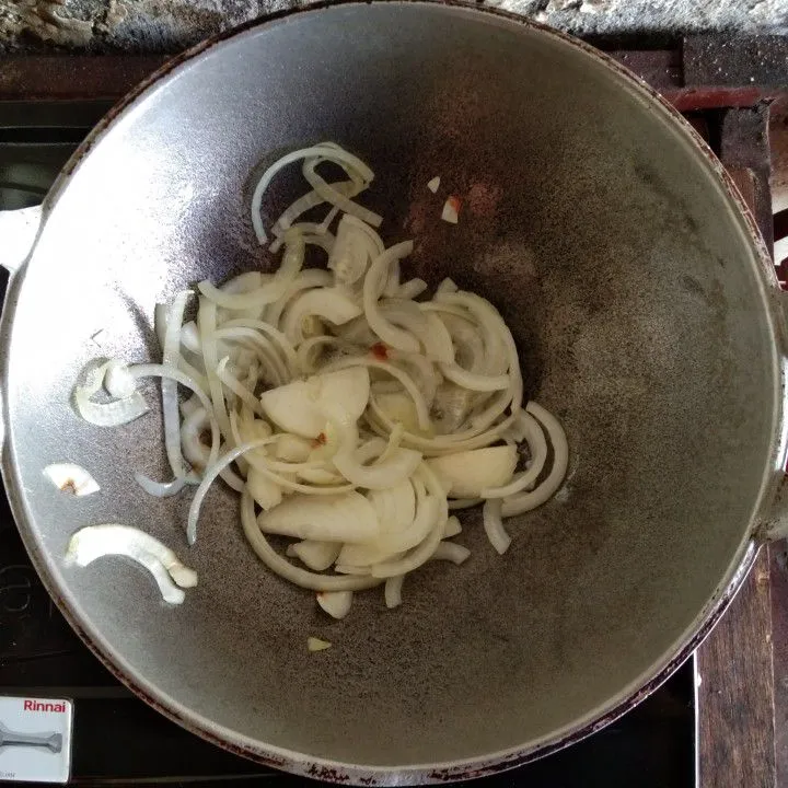 Step 6 Spagehetti Saus Tomat