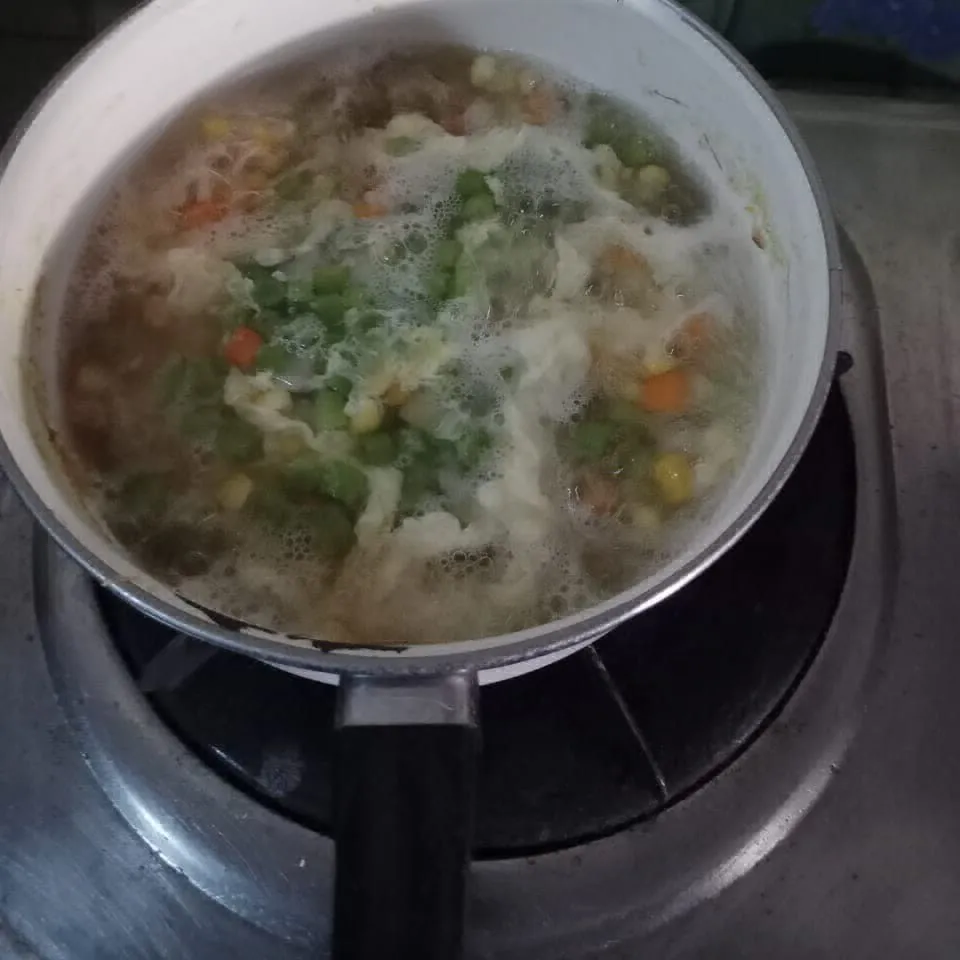 Step 5 Gyeran Gul (Sup Telur)