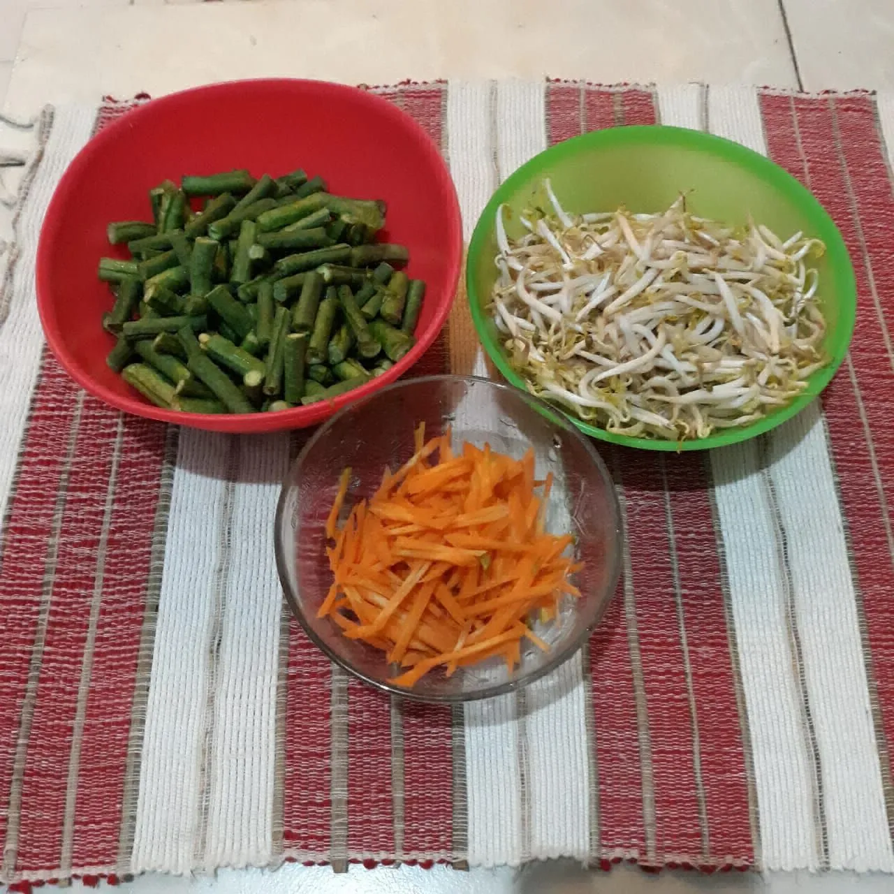 Step 1 Tumis Kacang Panjang Kecambah