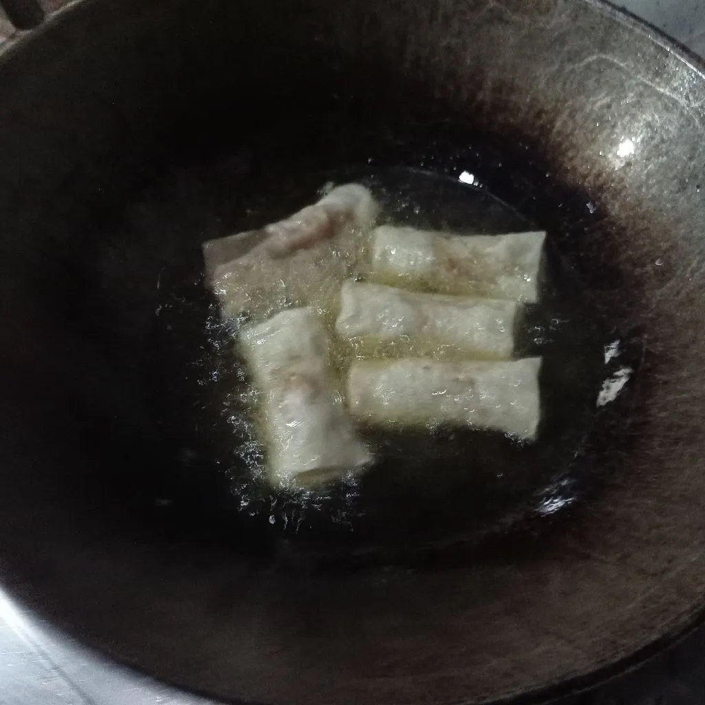 Step 6 Apple Spring Rolls