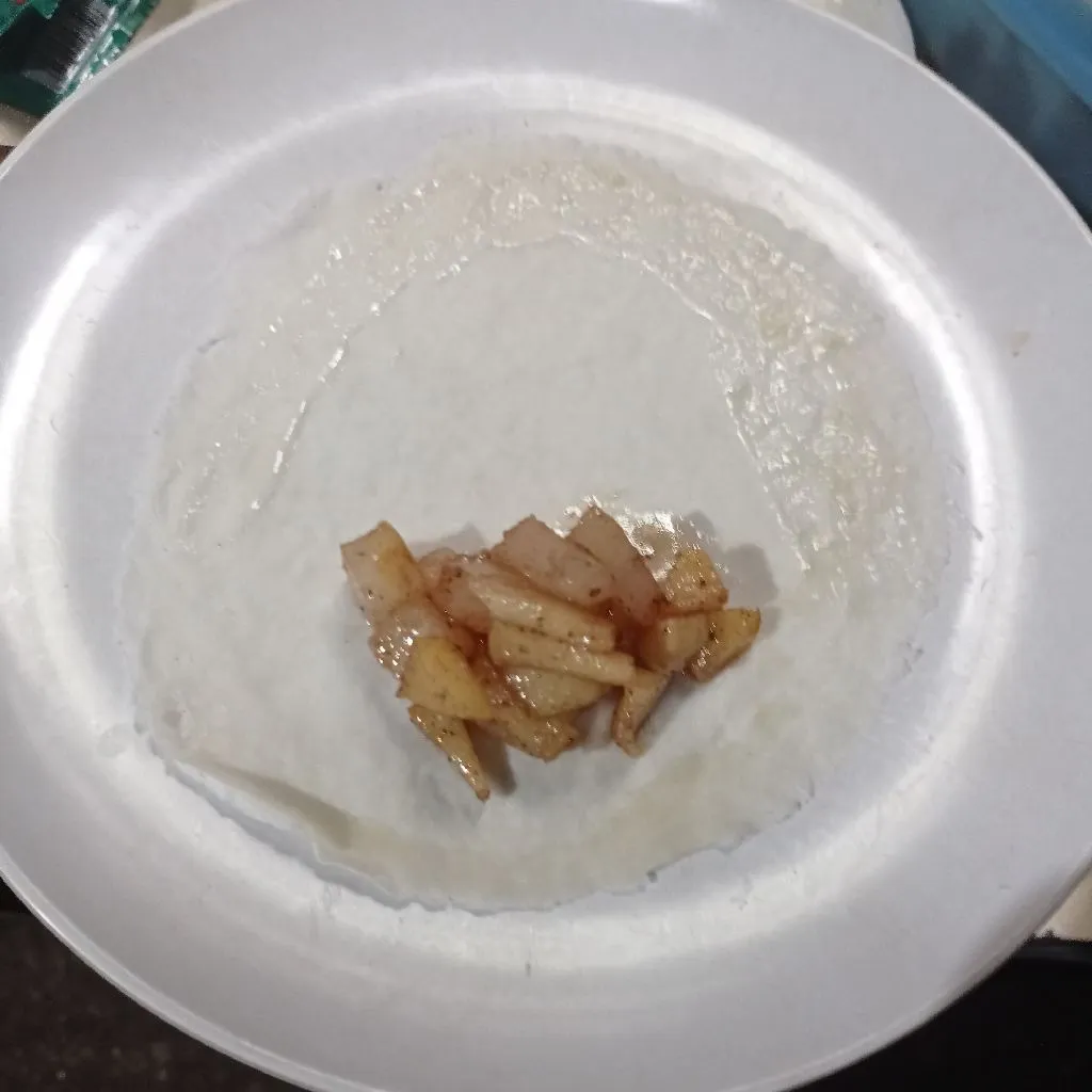 Step 4 Apple Spring Rolls