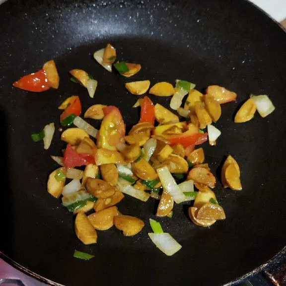Step 3 Creamy Omelette