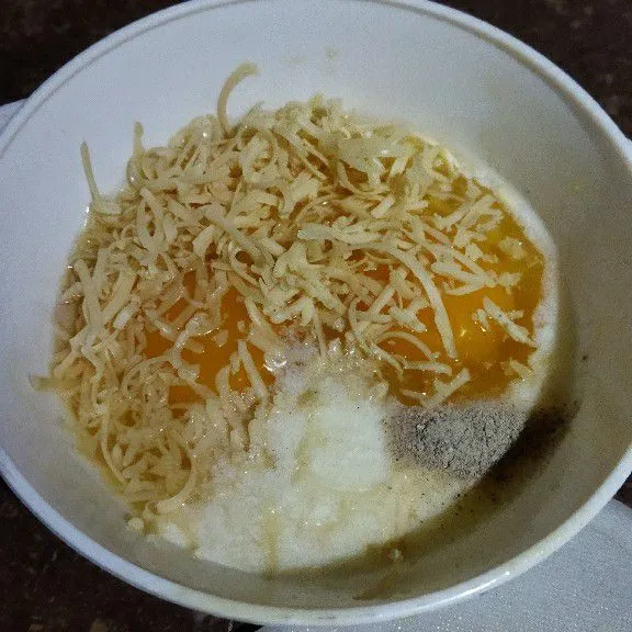 Step 2 Creamy Omelette