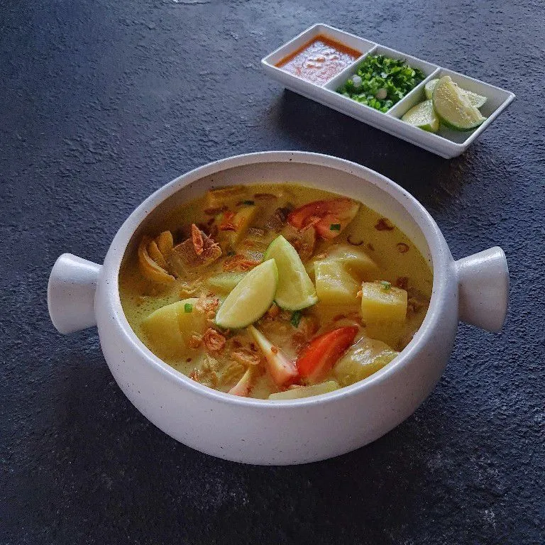 Soto Betawi Gurih