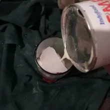Masukkan susu kental manis.