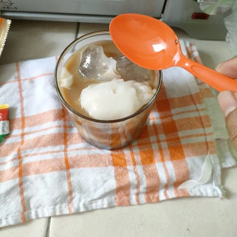 Step 6 Es Bubur Sumsum Caramel Machiato