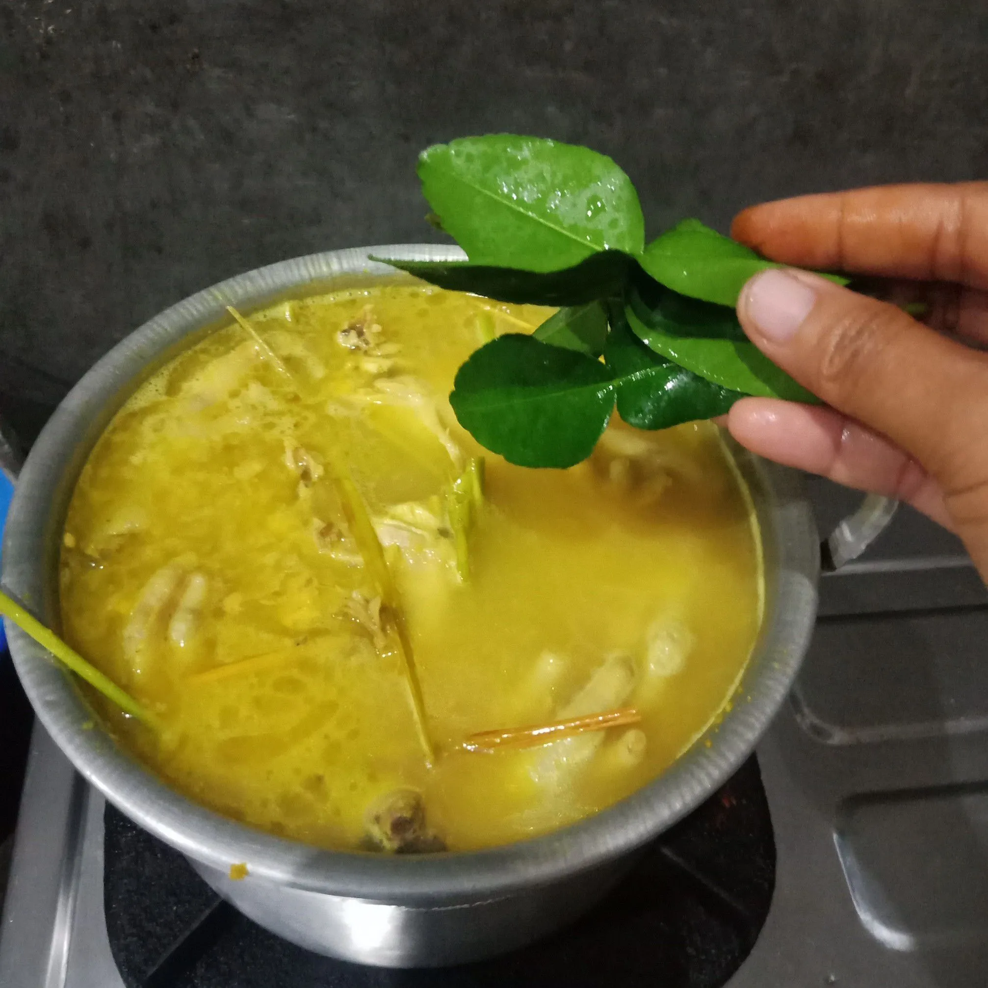 Step 5 Soto Ceker