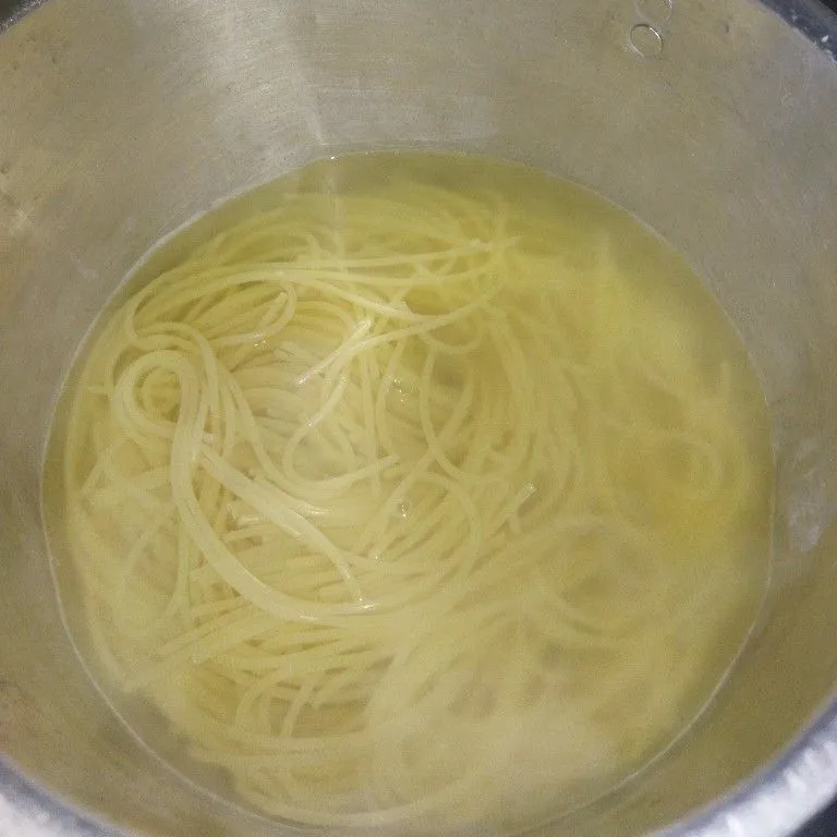 Step 1 Spaghetti Carbonara