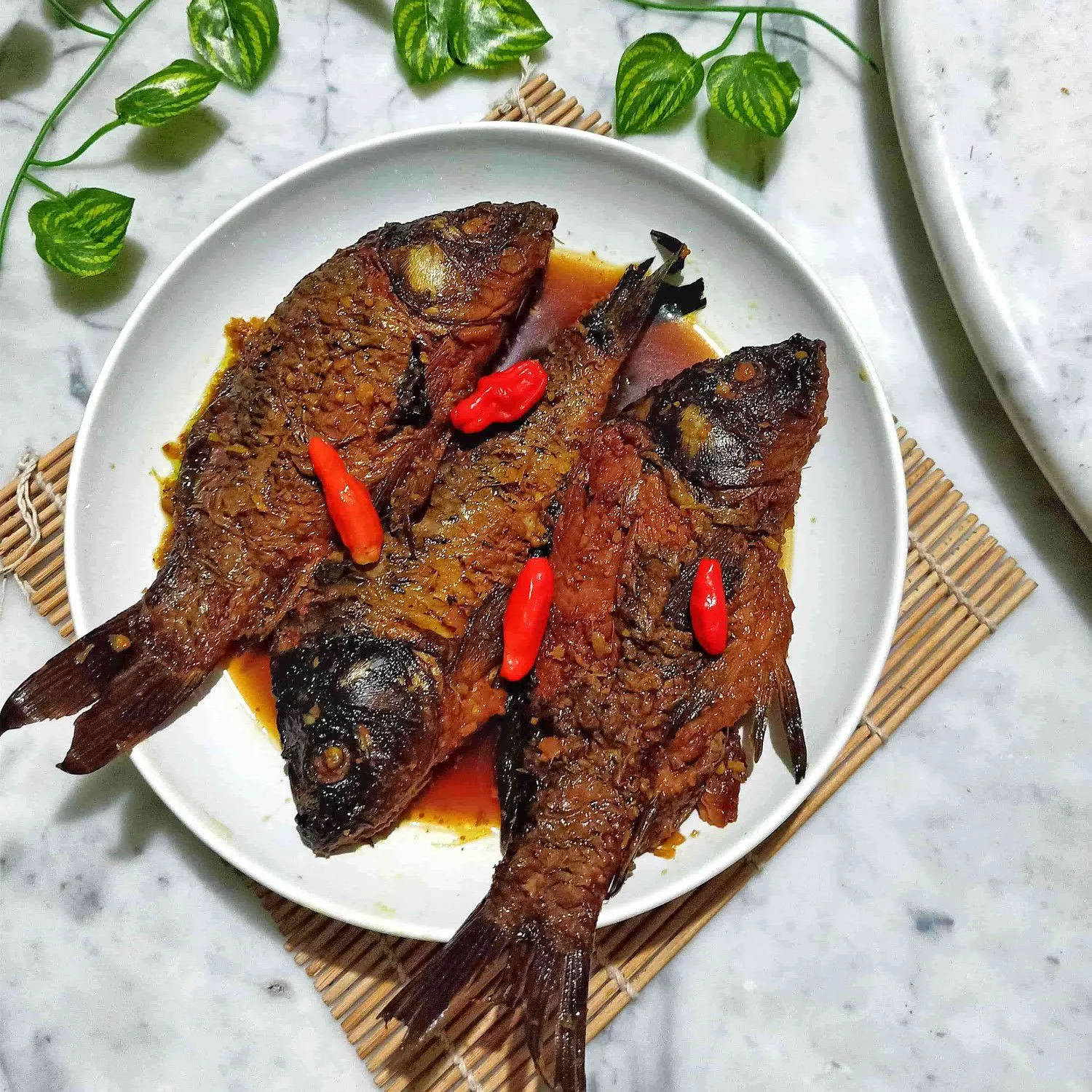 Pindang Ecot Ikan Mas