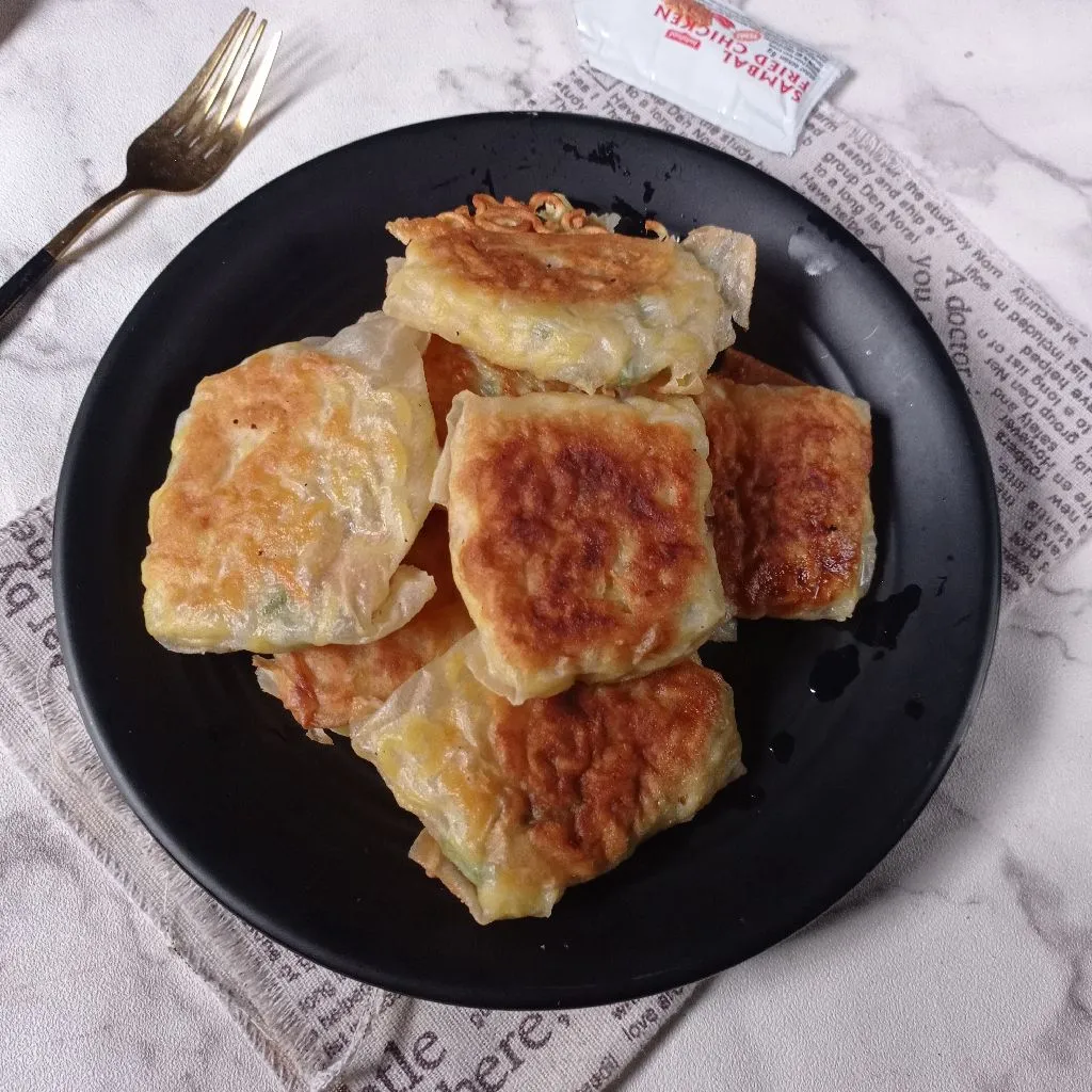 Martabak mie wortel