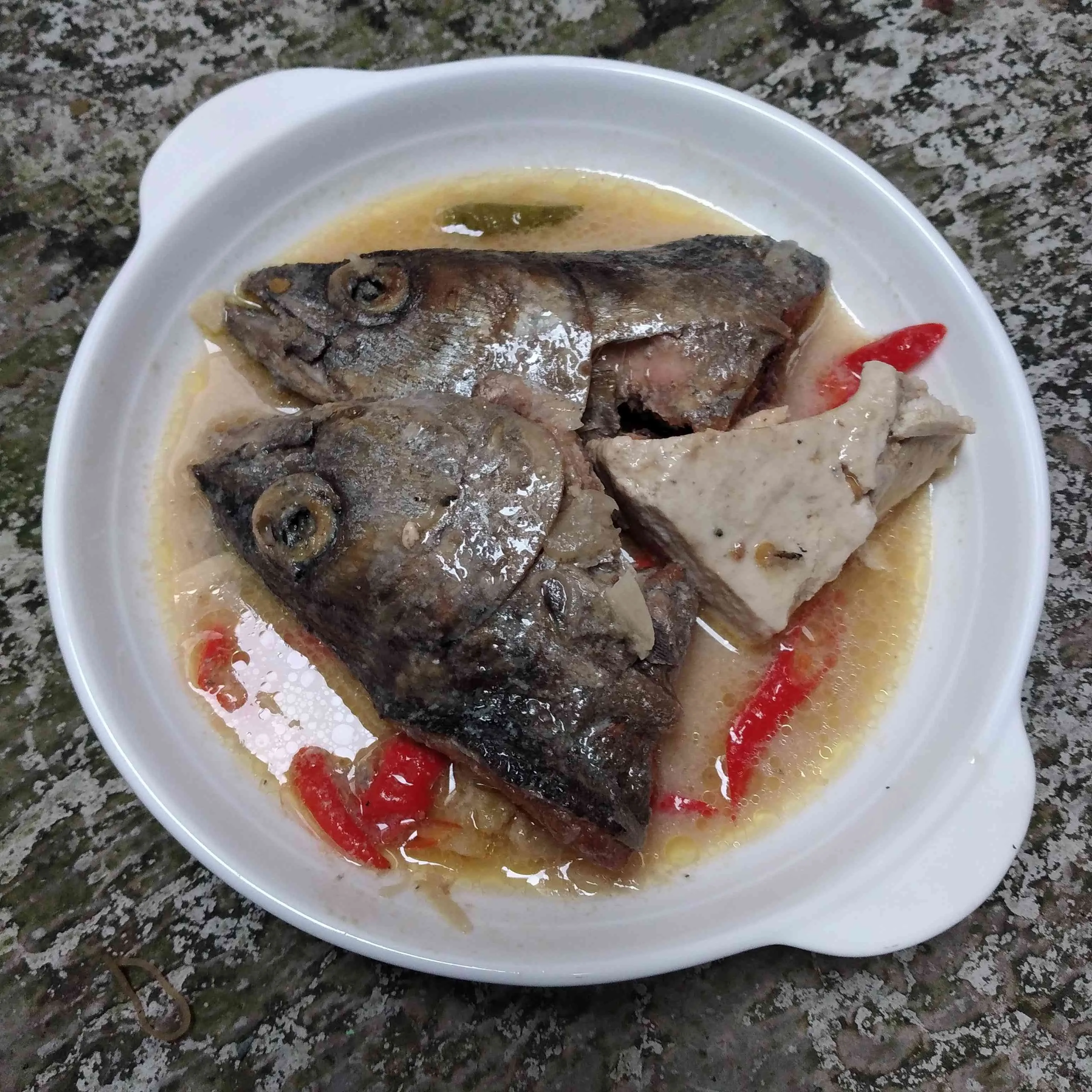 Mangut Kepala Tuna