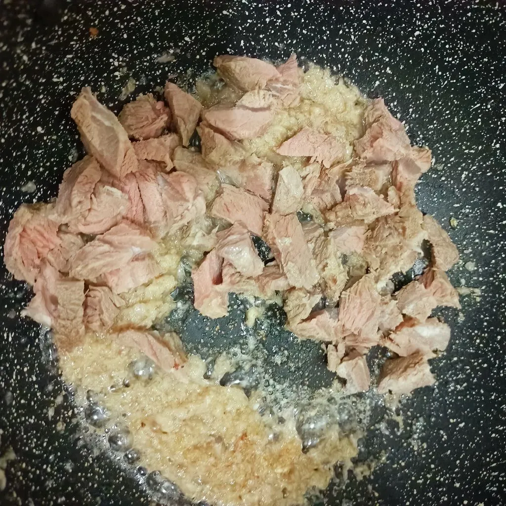 Step 5 Sate Goreng Bumbu Kacang