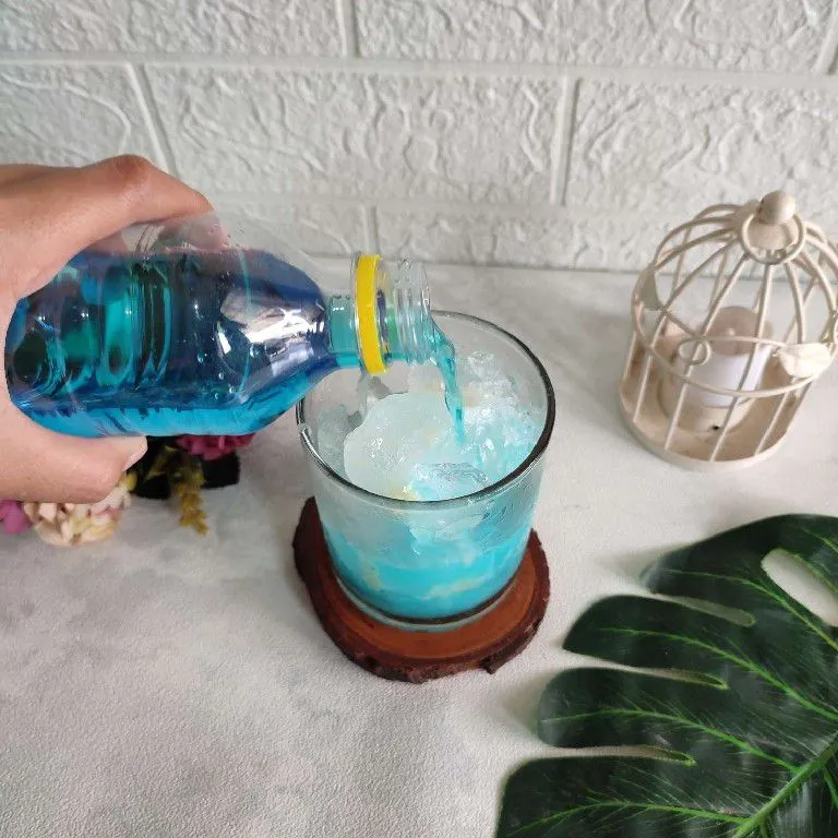 Step 3 Es Nanas Soda Biru