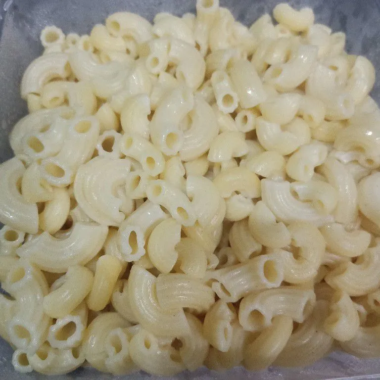 Step 1 Makaroni Panggang