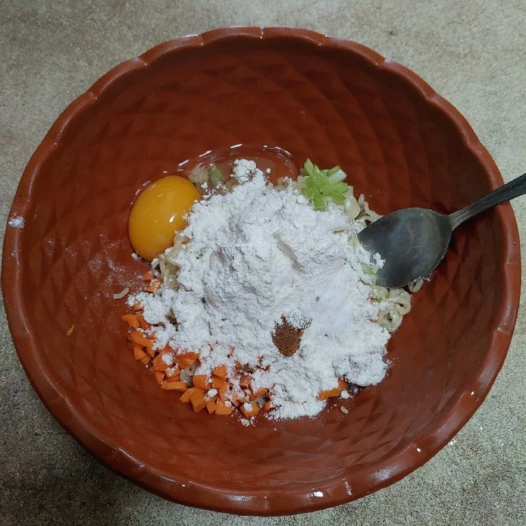 Step 3 Bola Bola Mie Simpel
