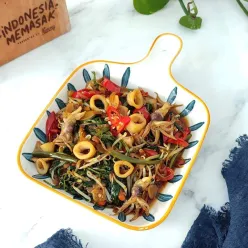 Tumis Kangkung Taoge Cumi