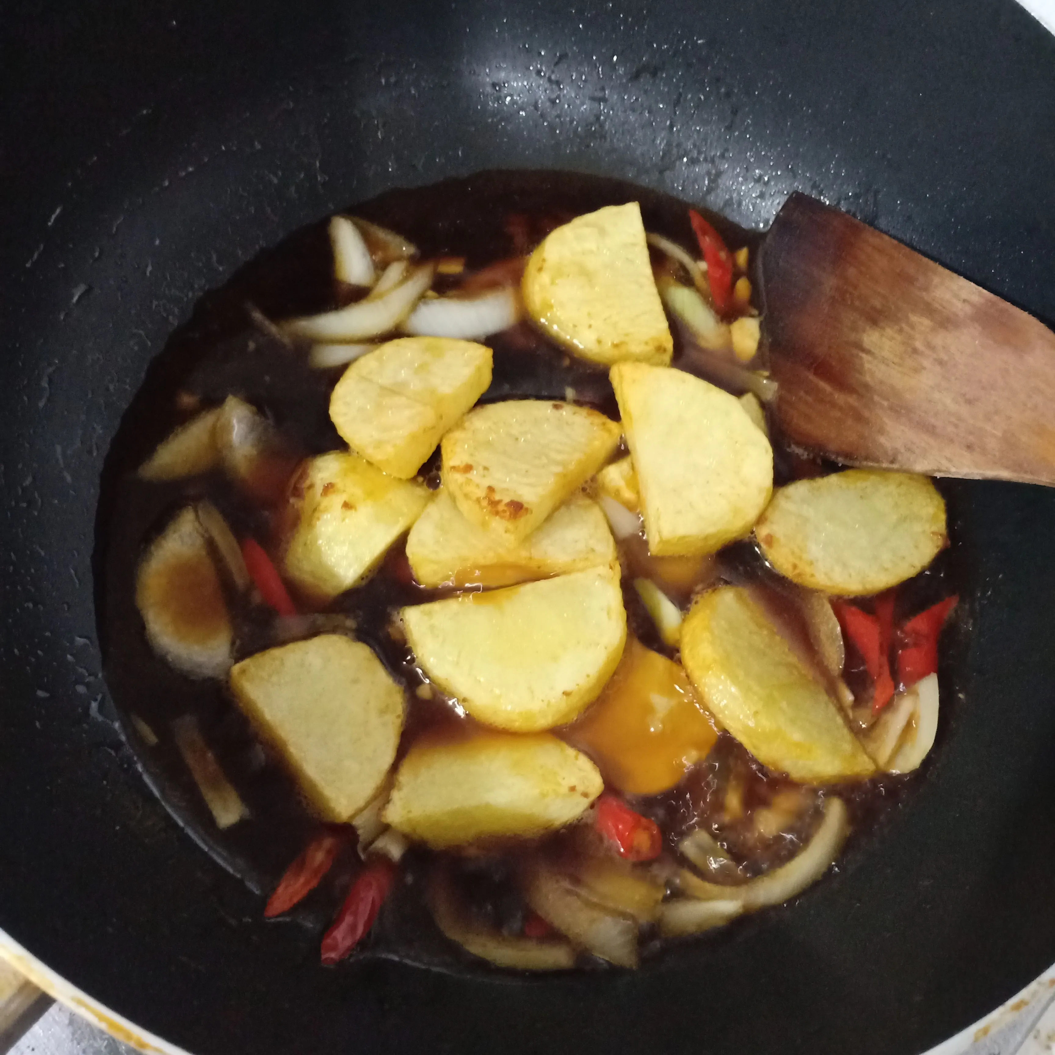Step 3 Kentang Ayam Saus Inggris