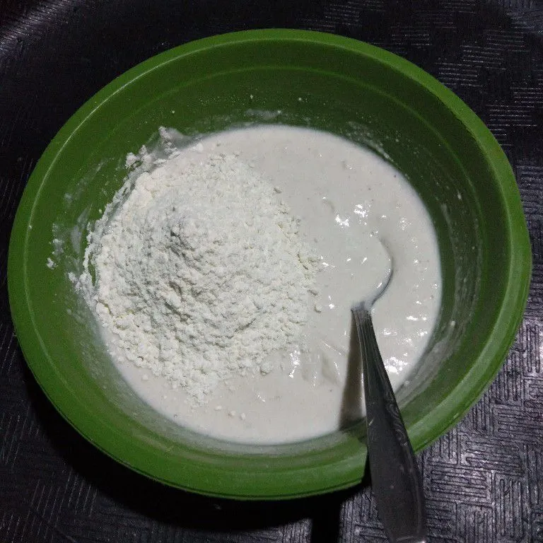 Step 2 Bakwan Bawang Prei