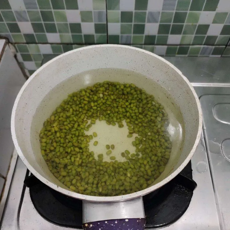 Step 1 Wedang Susu Jahe Kacang Ijo