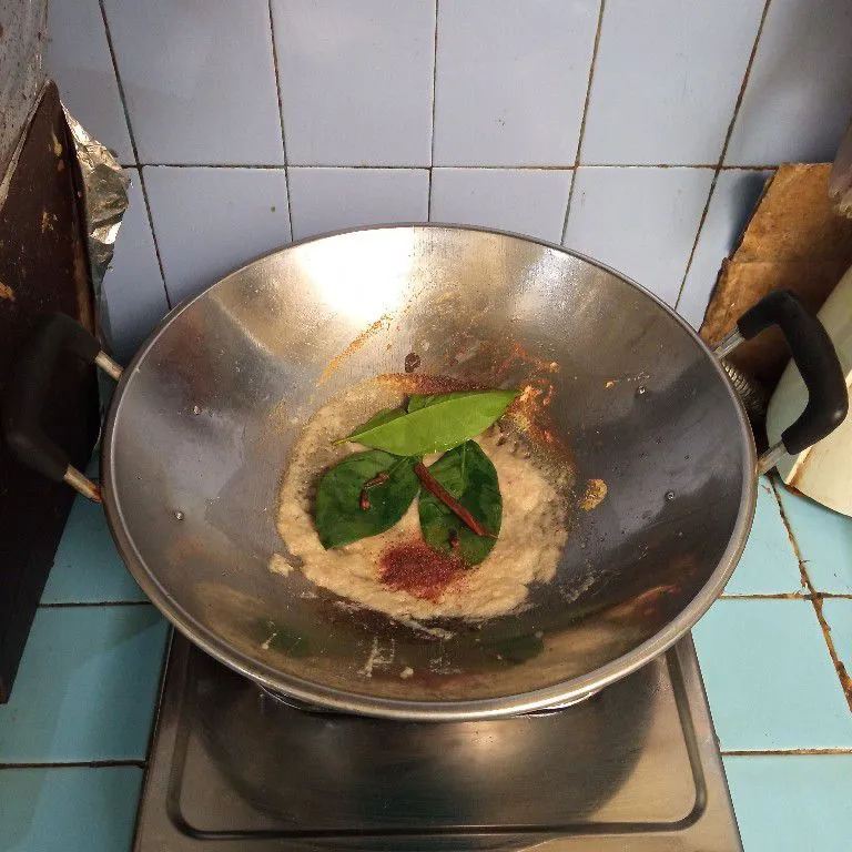 Step 2 Semur Ayam Kentang