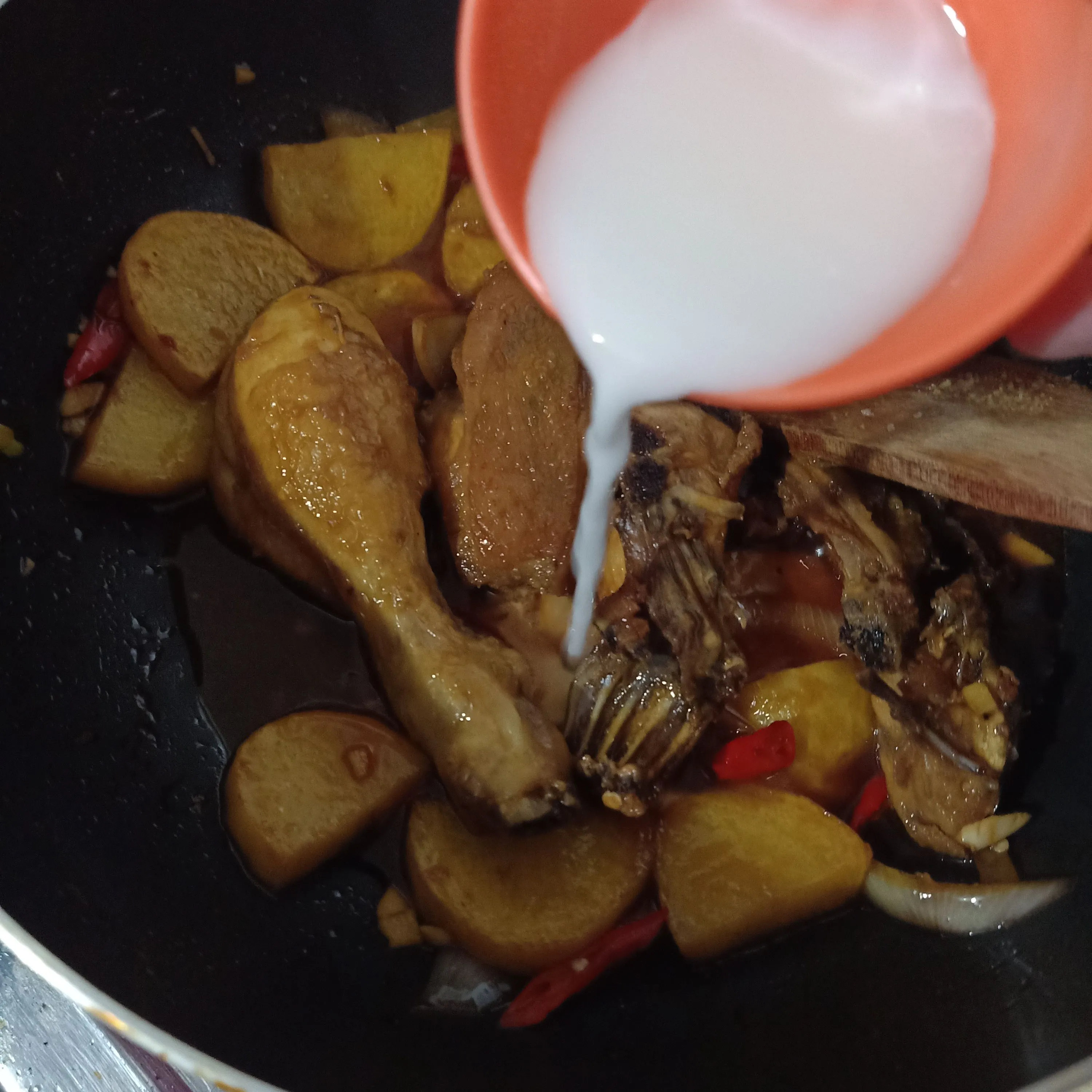 Step 5 Kentang Ayam Saus Inggris