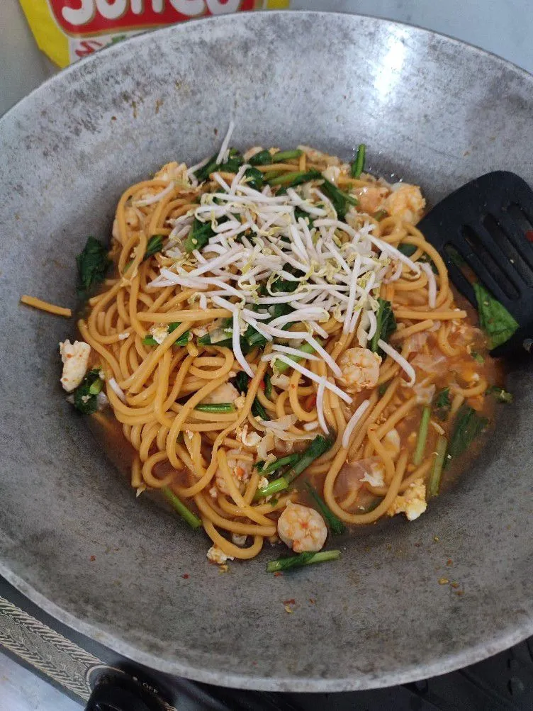 Step 5 Mie Lidi Kuah Pedas