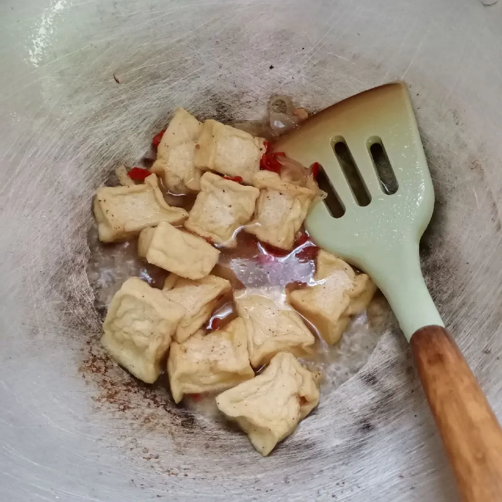 Step 4 Tahu Tumis Asam Manis