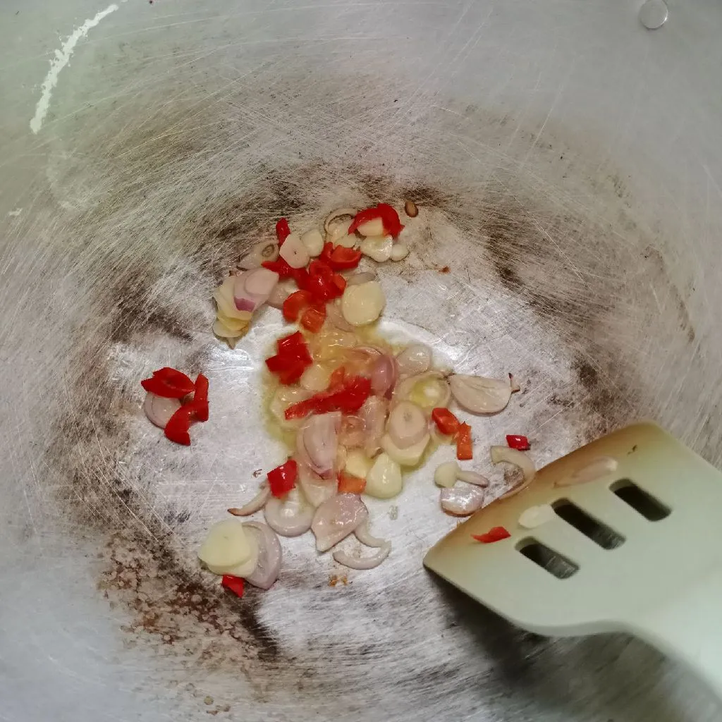 Step 3 Tahu Tumis Asam Manis