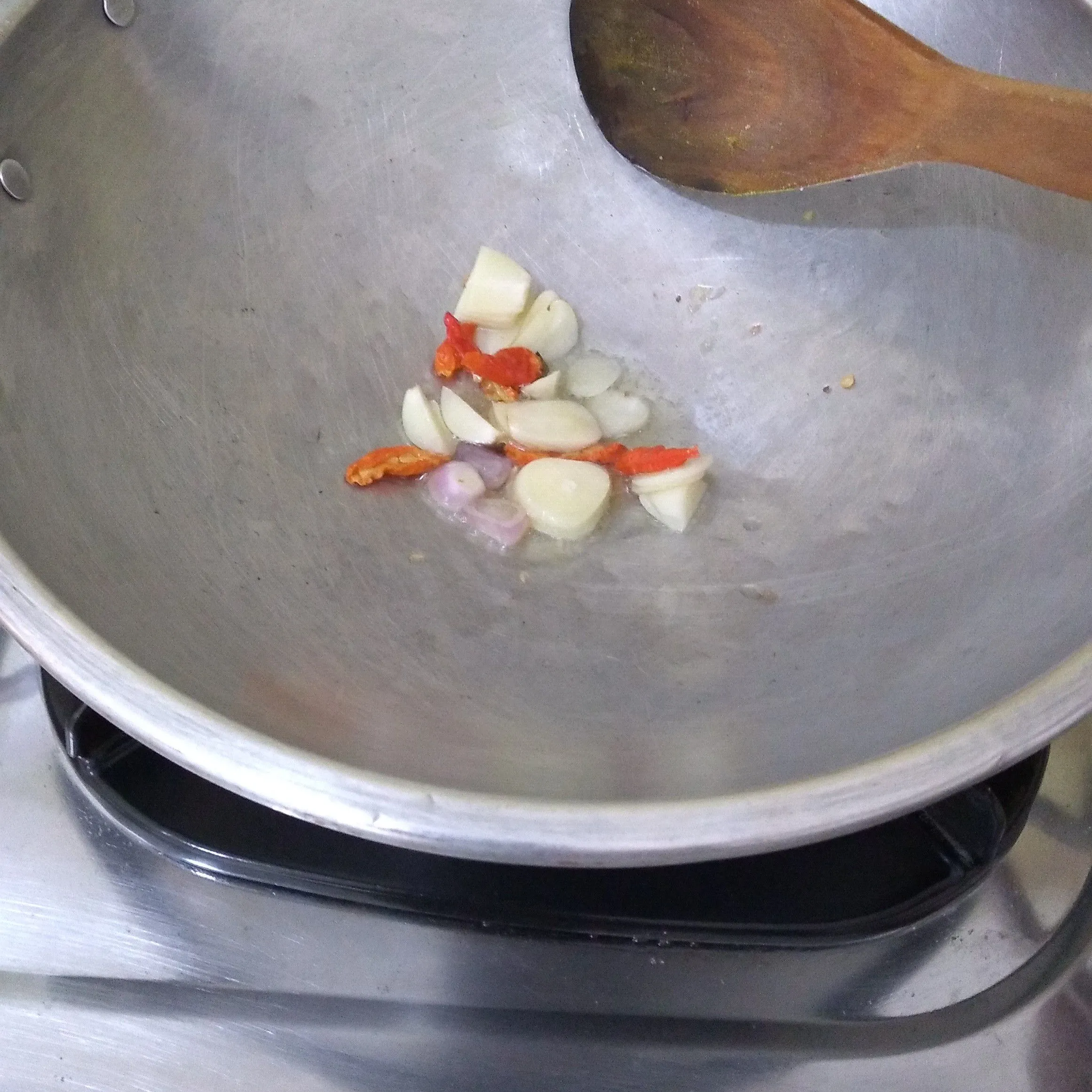 Step 1 Tumis Sawi Putih Tahu